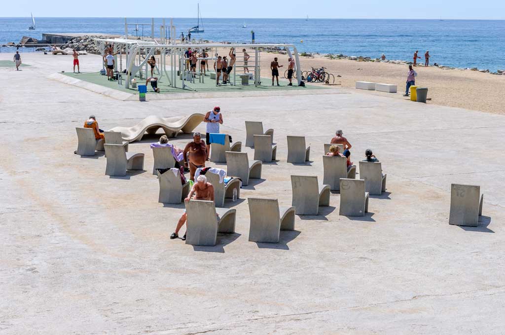 Playa Barceloneta ideal para practicar deportes