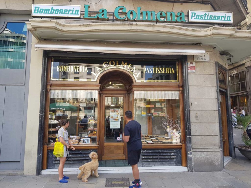 pasteleria bomboneria en Barcelona la Colmena